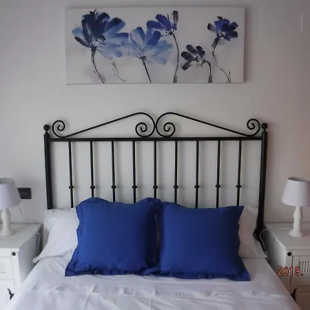 Apartment Golden Beach Bergkamp